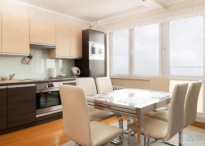 Comfortable 3city With Balcony By Renters 公寓 索波特